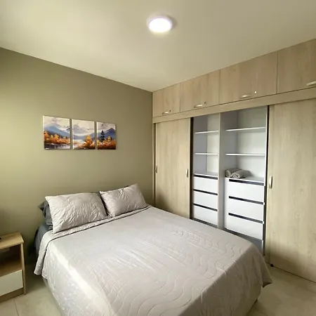 Apartamento Con 3 Y Vista Al Mar *