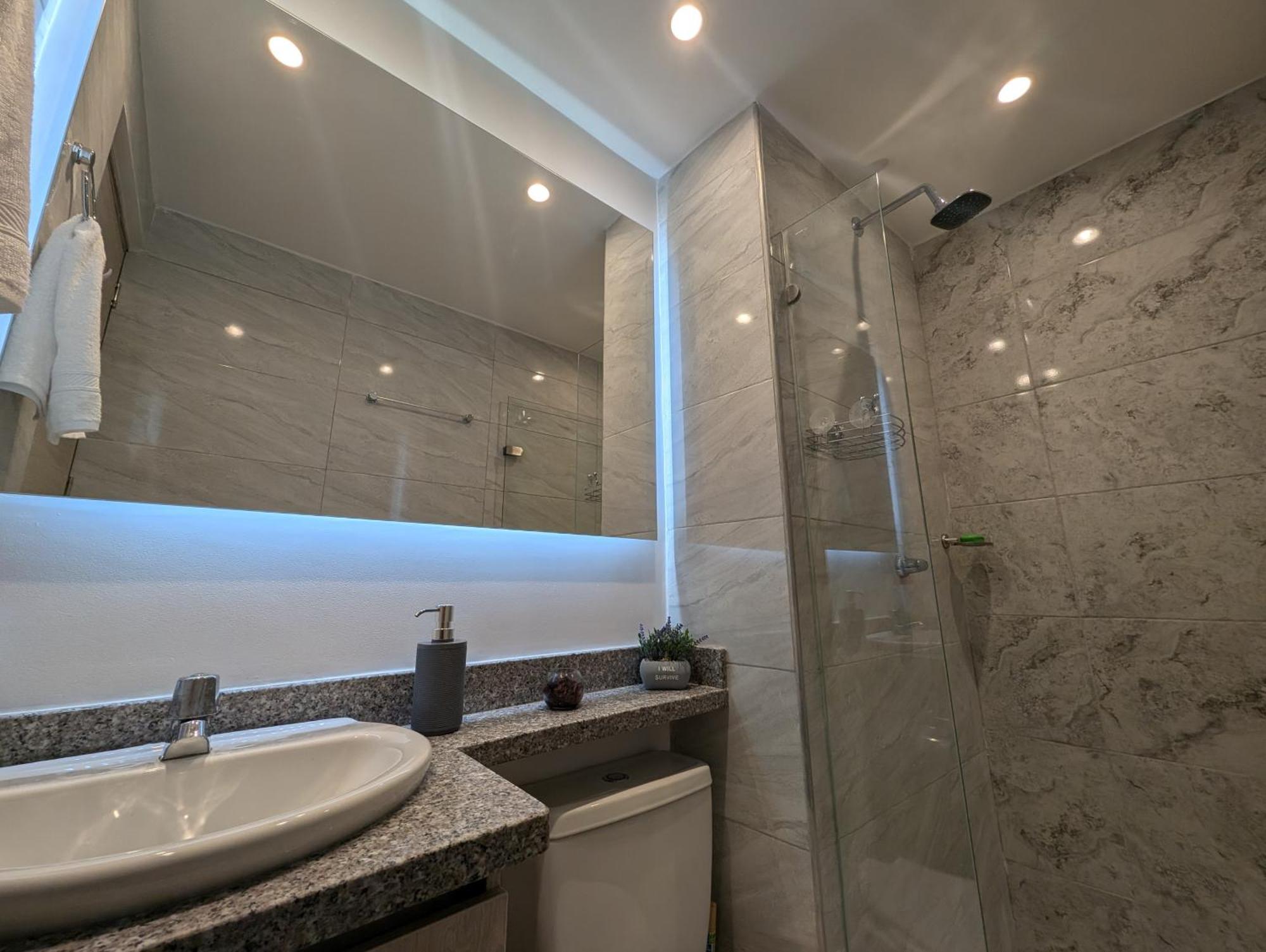 Apartamento Con 3 Y Vista Al Mar *